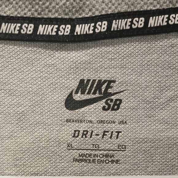 Nike SB - Gray Allover Print Dri-Fit Polo - Skateboard Shirt - Size XL - Picture 4 of 8
